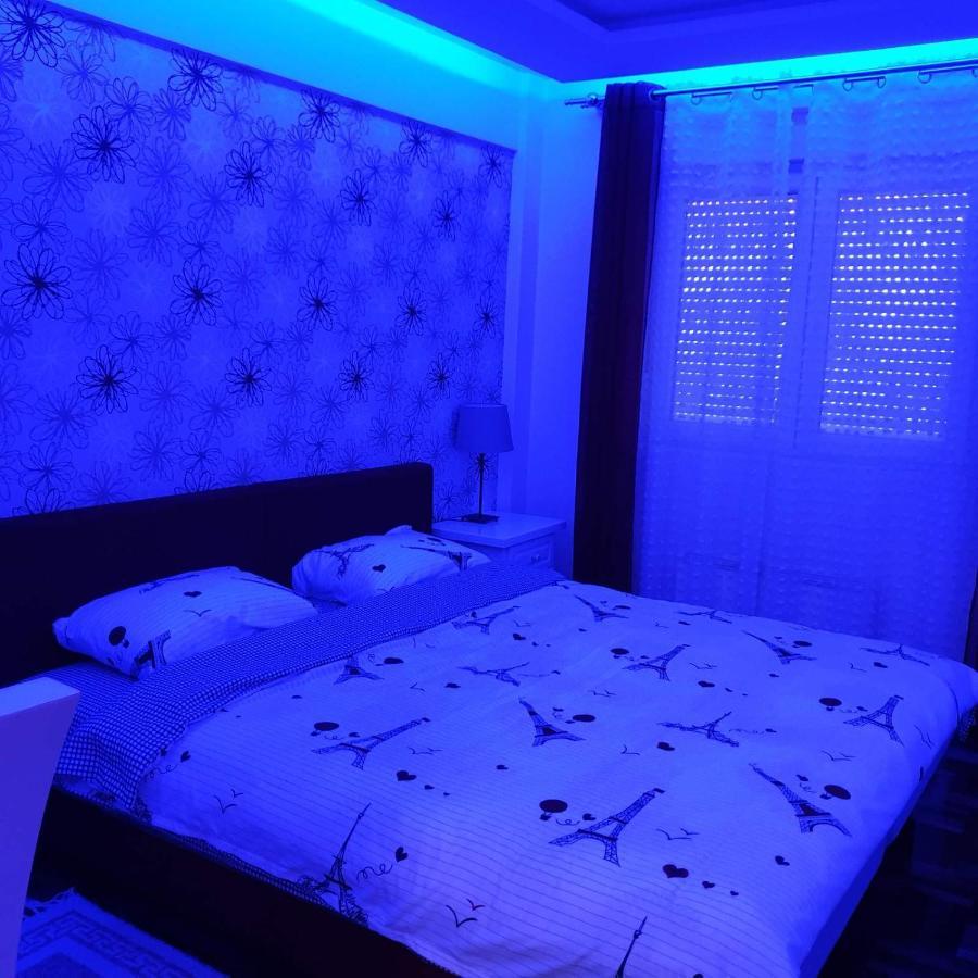 Lux Apartman Ristic 2 Soko Banja Bagian luar foto