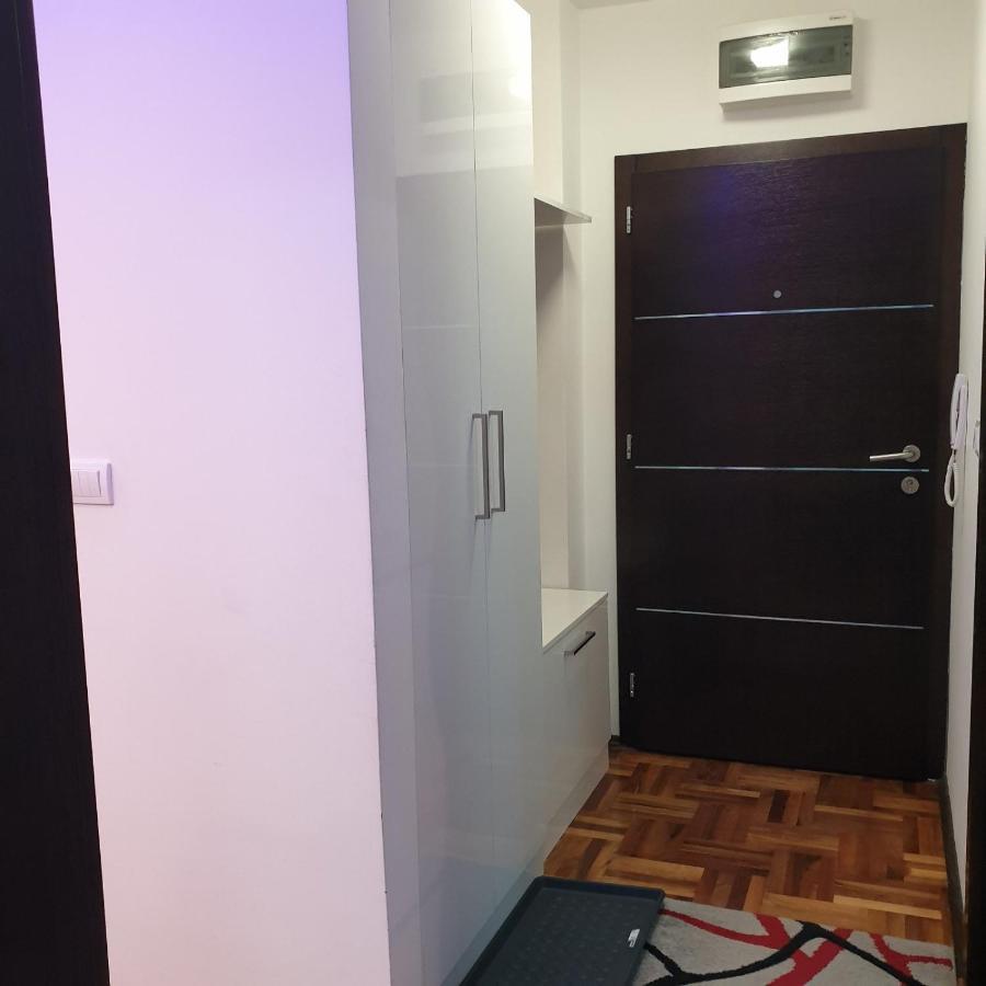Lux Apartman Ristic 2 Soko Banja Bagian luar foto